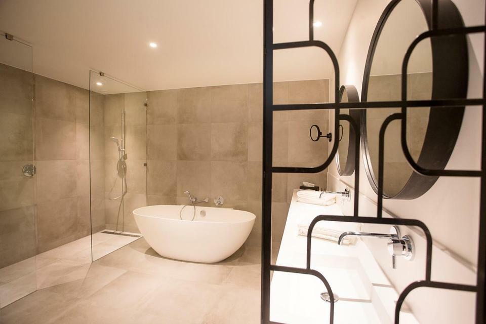 Van Der Valk Hotel アーペルドールン エクステリア 写真